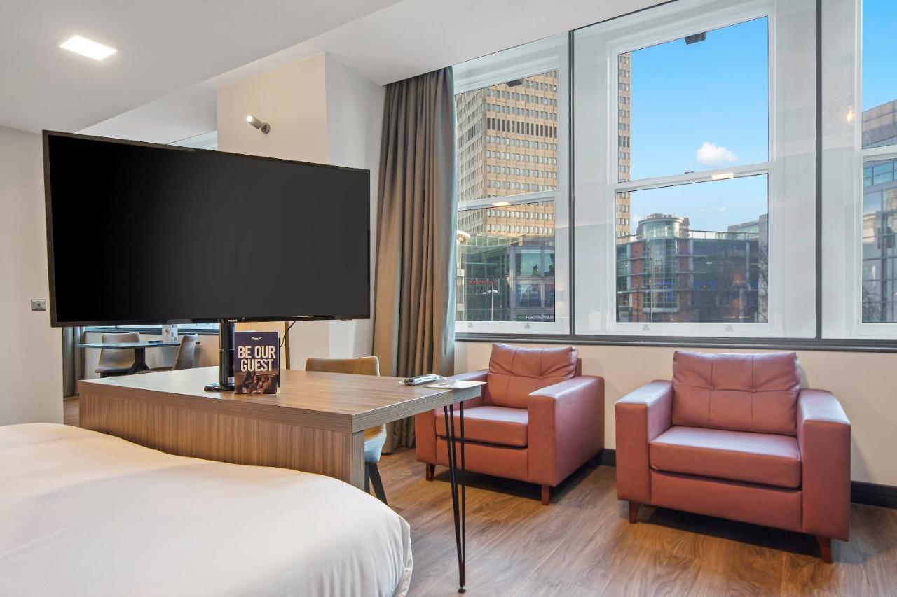 Roomzzz Manchester Victoria Luaran gambar