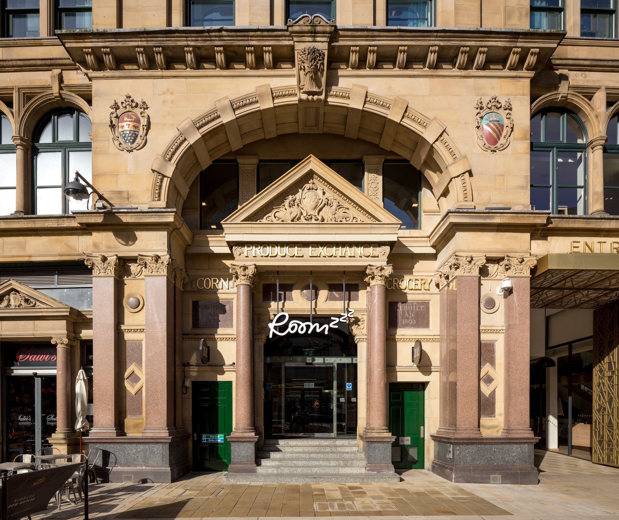 Roomzzz Manchester Victoria Luaran gambar