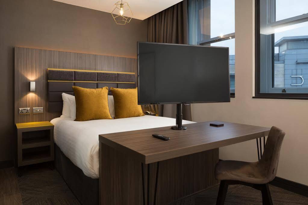 Roomzzz Manchester Victoria Luaran gambar
