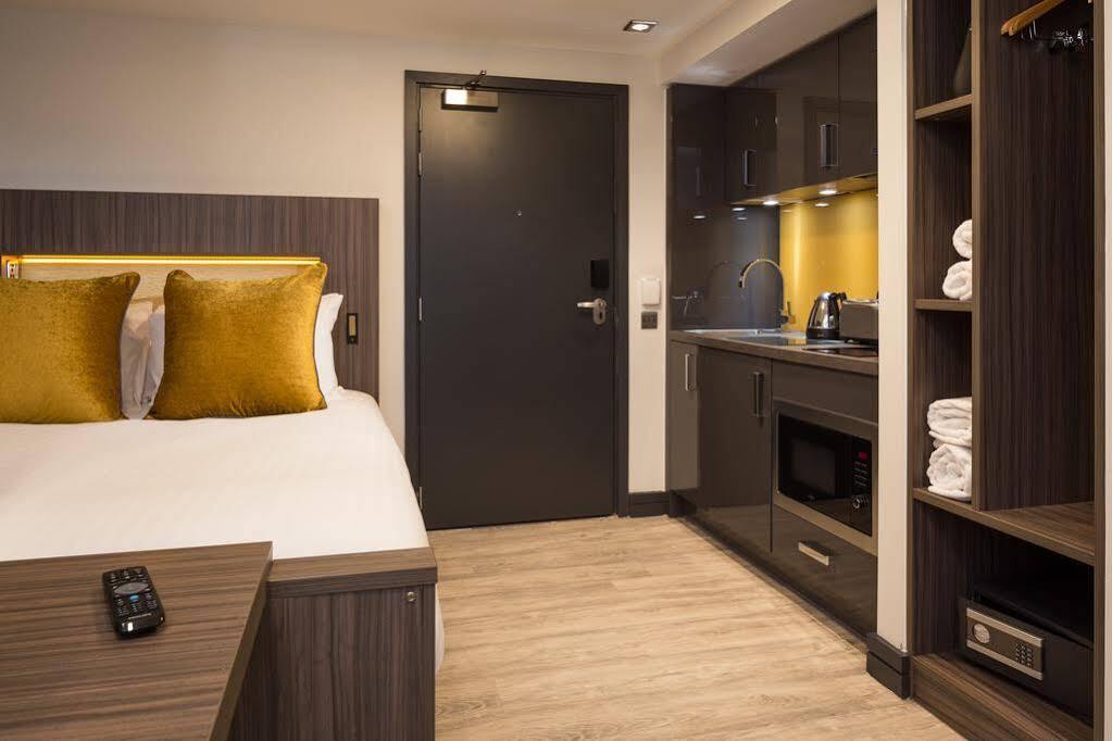 Roomzzz Manchester Victoria Luaran gambar